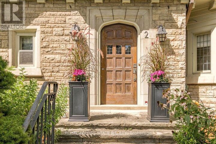 Property Photo: 2 Oak Knoll Drive ON L8S 4C2