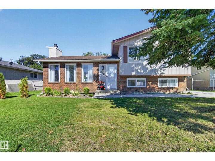 Property Photo: 3606 37 Av AB T9E 6G7