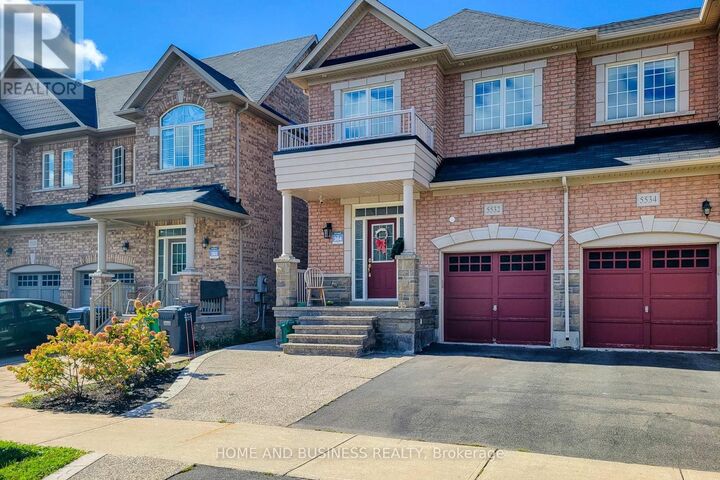 Property Photo:  5532 Meadowcrest Avenue  ON L5M 0V1 