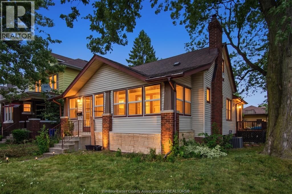 Property Photo: 2292 Dougall Avenue ON N8X 1S8