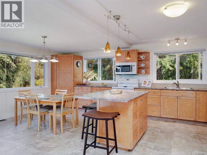 Property Photo: 9743 Ardmore Drive BC V8L 5H5