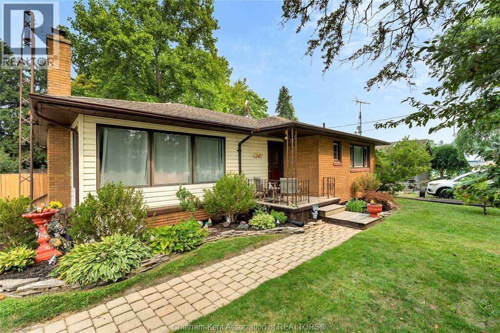 Property Photo: 9467 Longwoods Road ON N7M 5J7