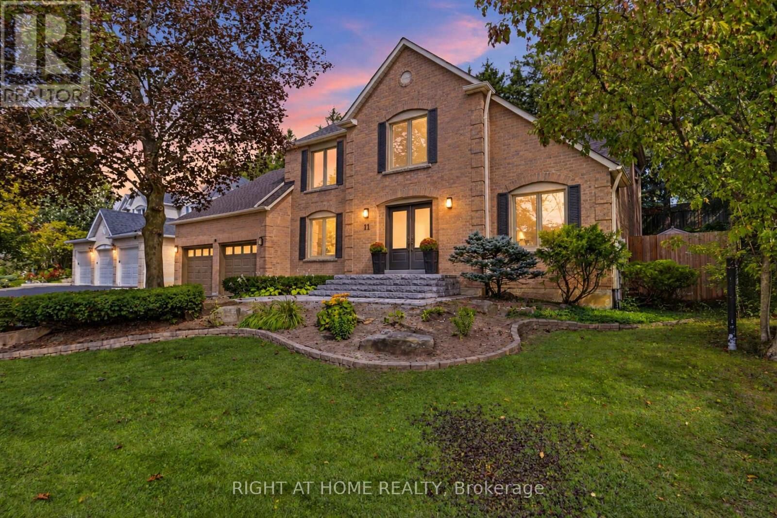 Property Photo:  11 Harrowsmith Place  ON L4E 2K1 