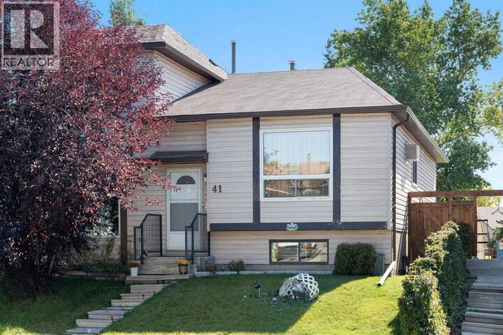 Property Photo: 41 Cedardale Road Southwest AB T2W 5A7