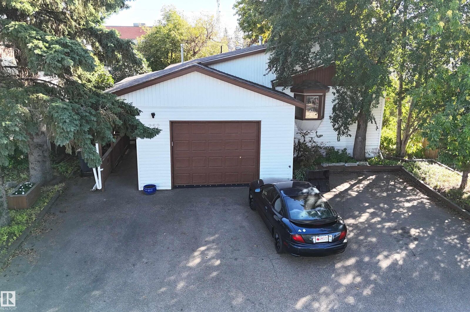 Property Photo:  305 Calahoo Road 252  AB T7X 3L2 
