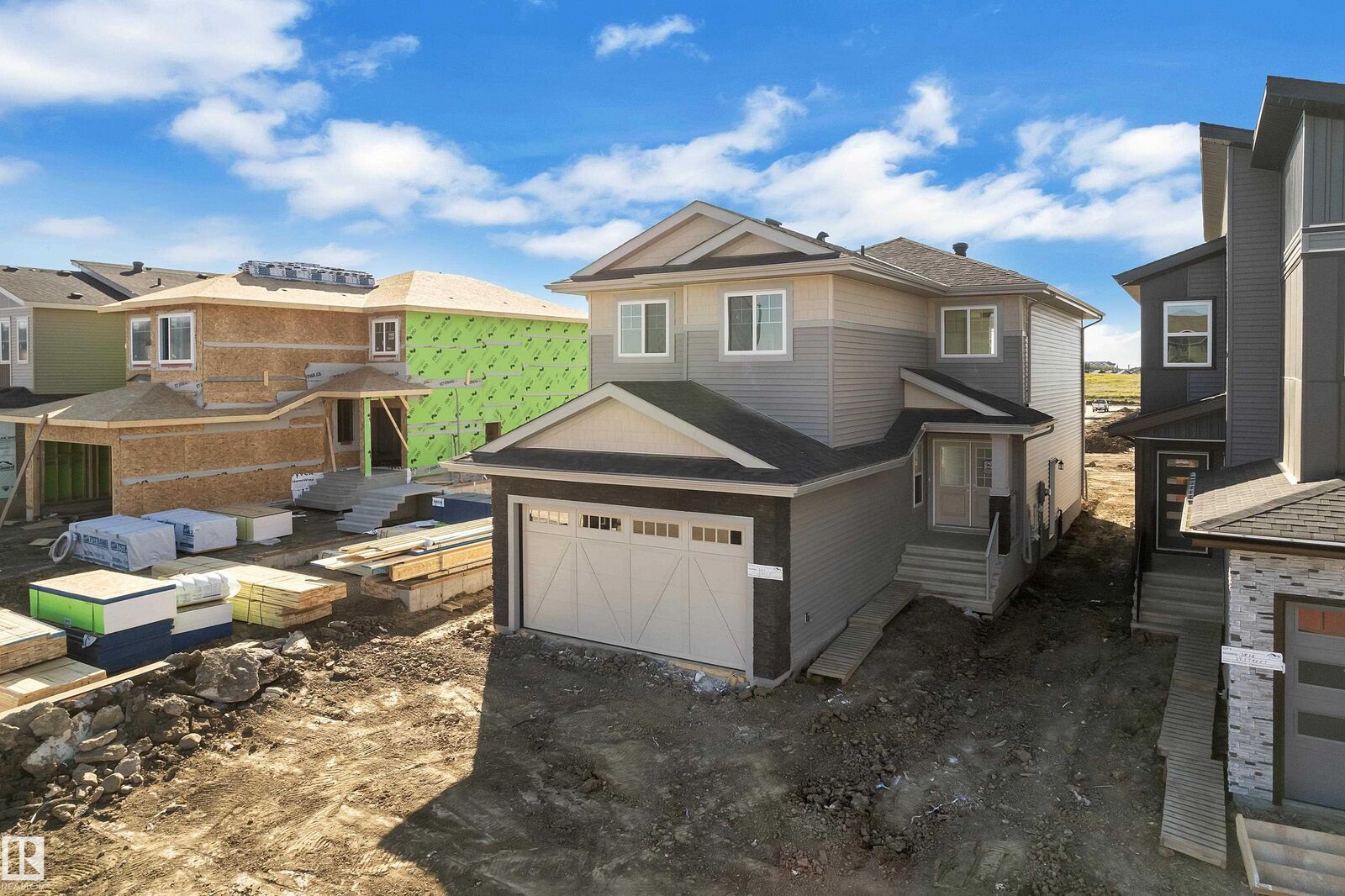 Property Photo:  3814 39 St  AB T4X 3A1 