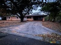 Property Photo:  114 Hillcrest Drive  TX 76528 
