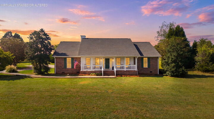 Property Photo: 1660 County Road 700 TN 37303