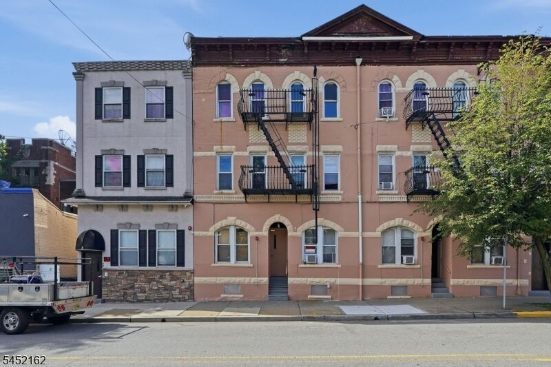 Property Photo:  5 Monroe St 4  NJ 07055 