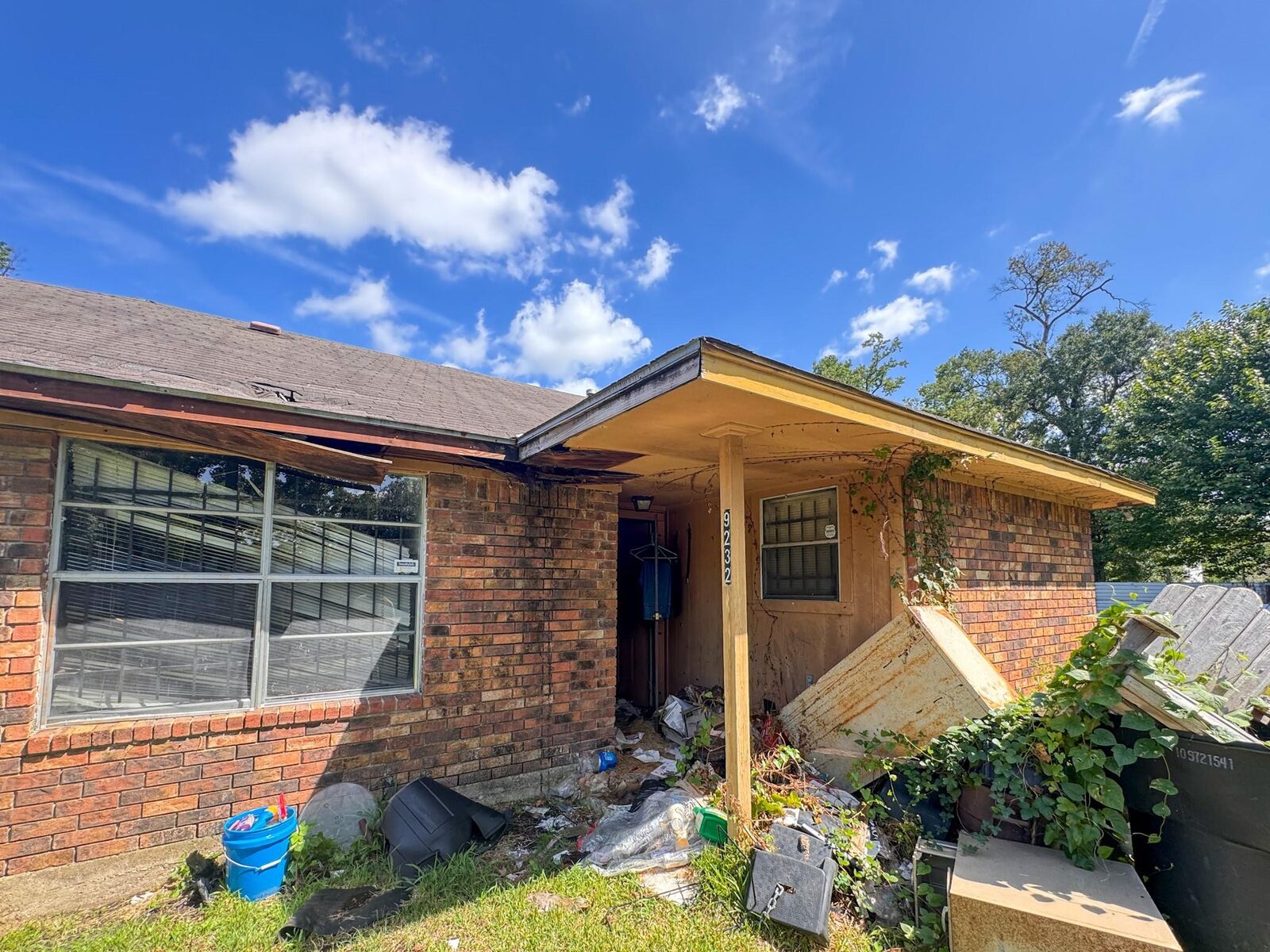 Property Photo:  9232 Kelburn Drive  TX 77016 