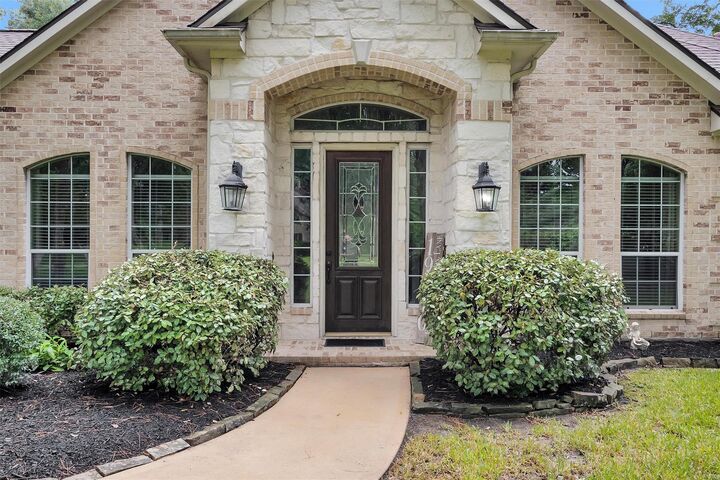 Property Photo:  19110 Timberlake Woods Lane  TX 77377 