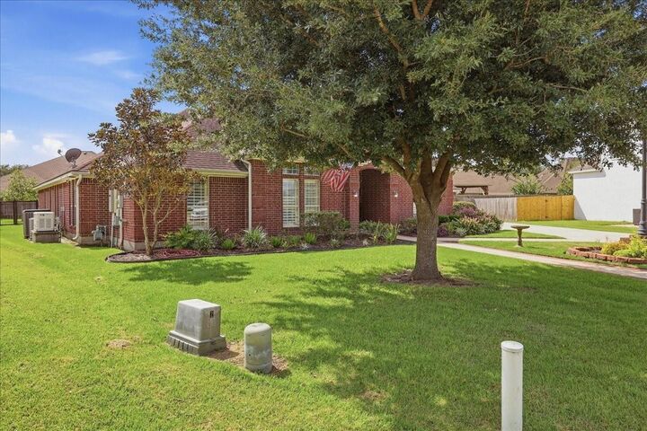 Property Photo:  6320 Meadow Mist Street  TX 77632 