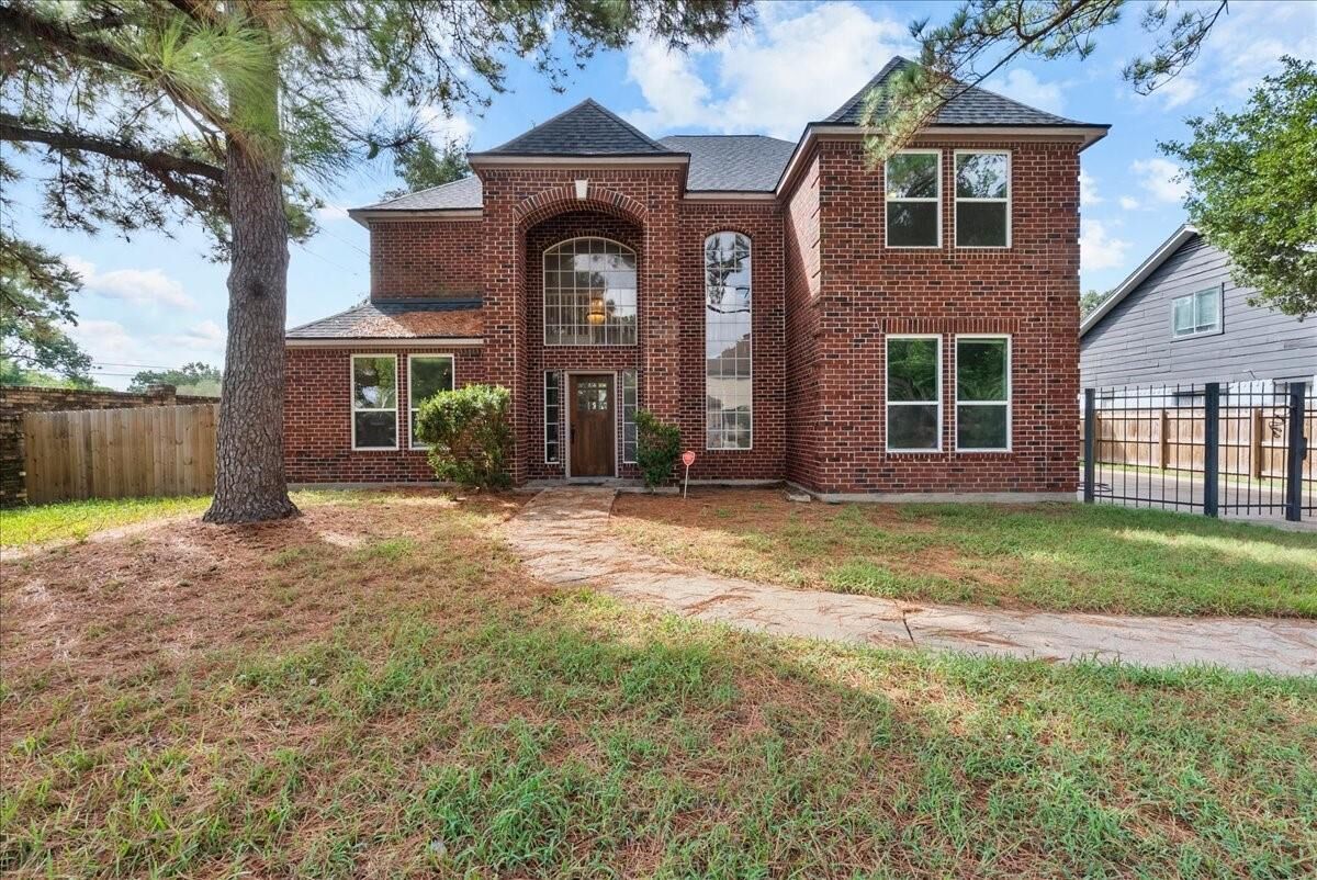 Property Photo: 14003 Muirfield Lane TX 77095