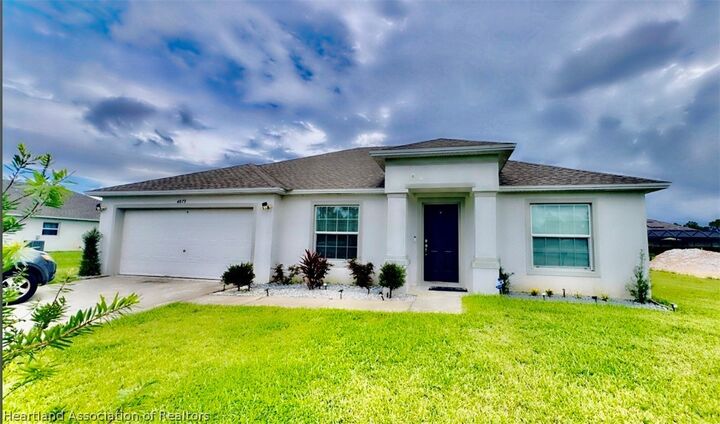 Property Photo: 4879 San Ignacio Drive FL 33872