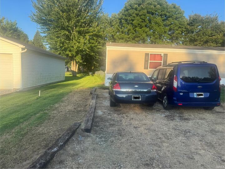 Property Photo:  76 E Grissom Avenue  IN 47635 