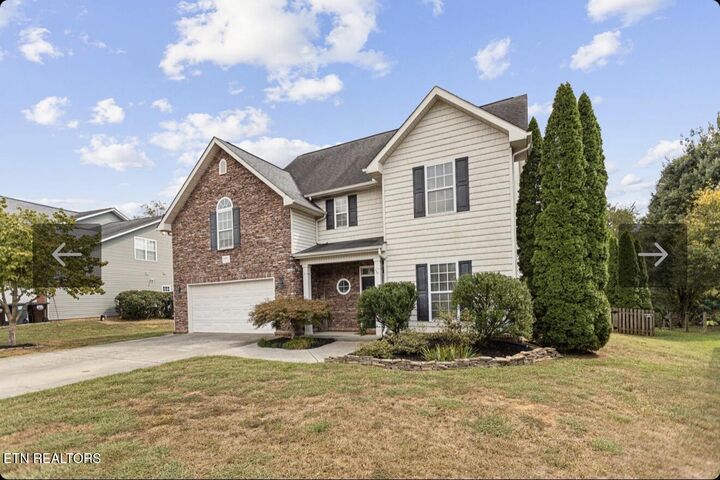 Property Photo: 10806 Gable Run Drive TN 37931