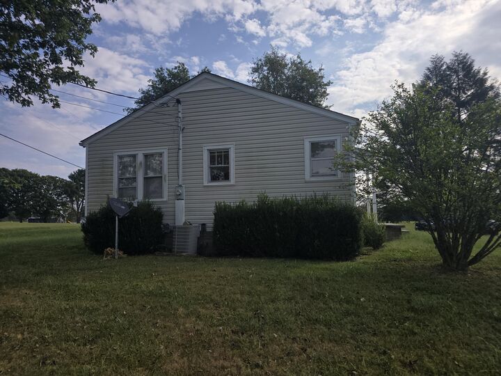 Property Photo:  1592 Flat Lick Road  KY 40744 