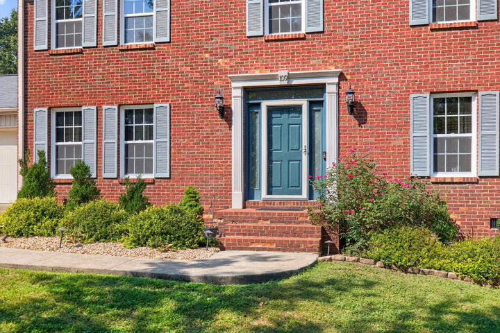 Property Photo: 109 Sir Barton Drive KY 40422