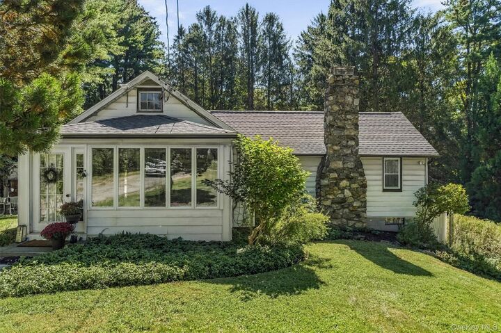 Property Photo:  136 Bundy Hill Road  NY 12531 