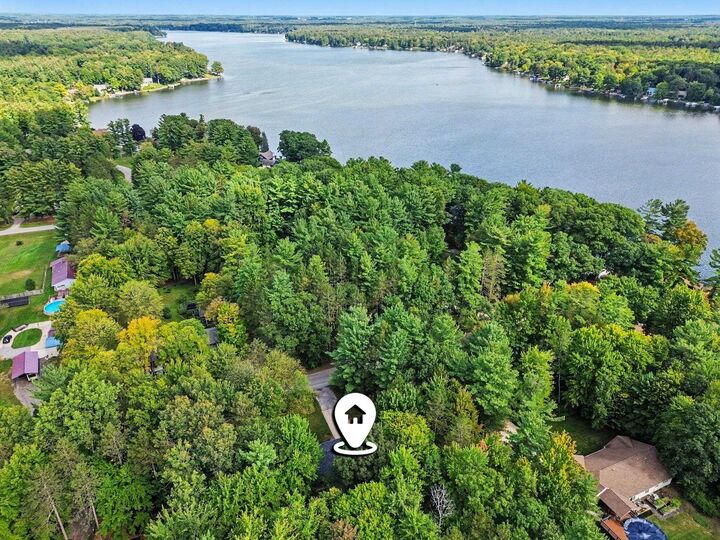 Property Photo:  547 W Peterson  MI 48657 