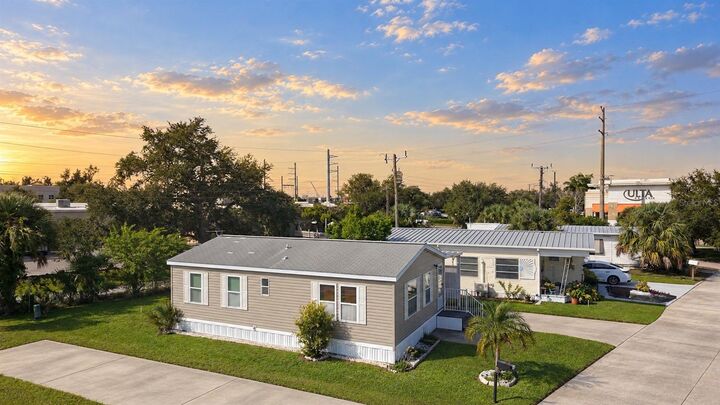 Property Photo:  6904 Cortez Road W 10  FL 34210 