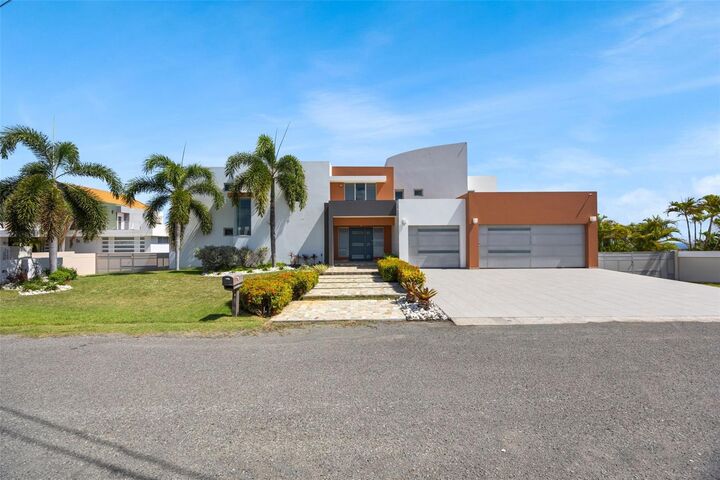 Property Photo: 1 Estancias Del Mar PR 00662