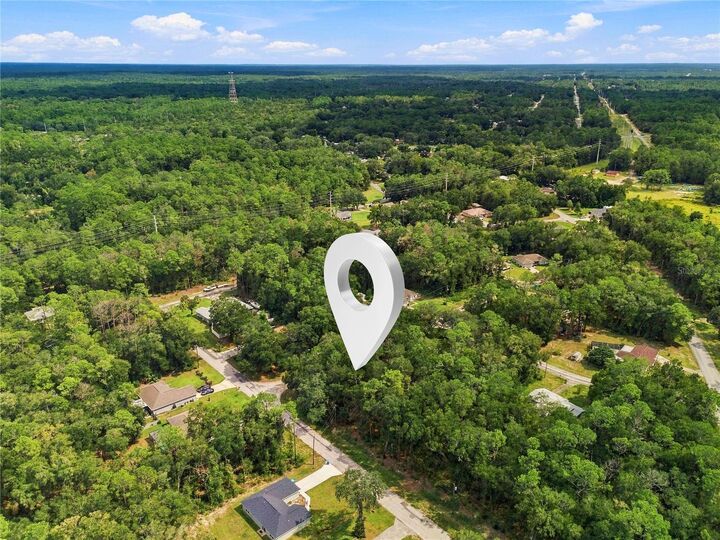 Property Photo:  1614 W Hill Lane  FL 34434 