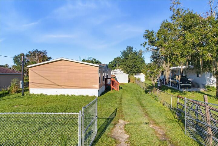 Property Photo:  1123 S Terry Avenue  FL 33815 