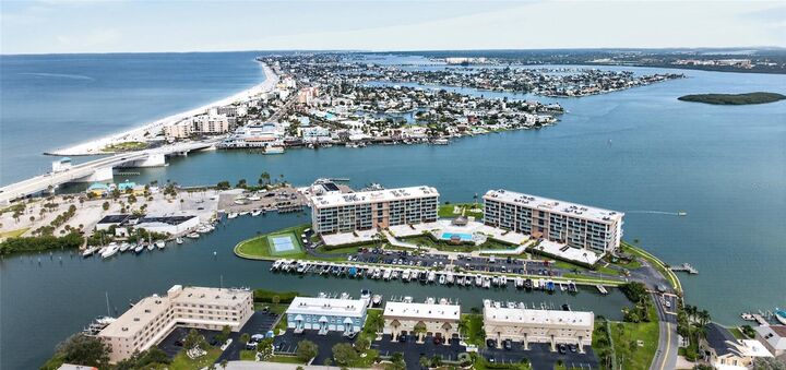 Property Photo:  1 Key Capri 704W  FL 33706 