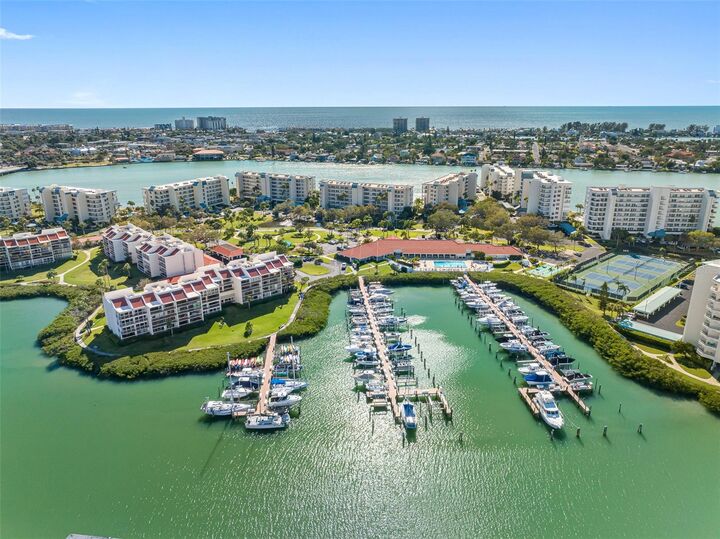 Property Photo: 7912 Sailboat Key Boulevard S 201 FL 33707