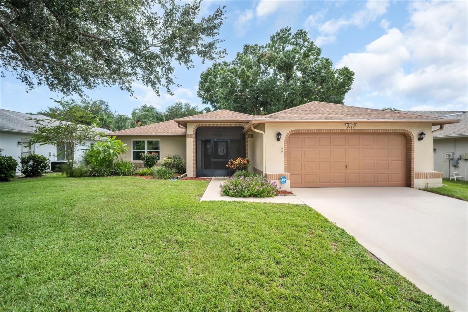 Property Photo:  3972 Tarpon Pointe Circle  FL 34684 
