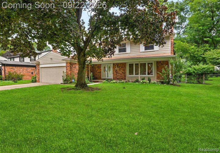 Property Photo: 21430 Winchester Street MI 48076 5679