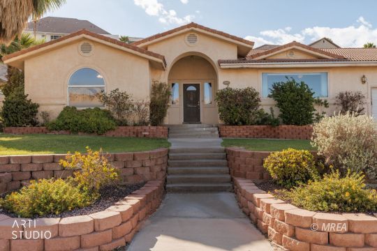 Property Photo:  640 Hillside  NV 89027 