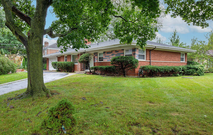 Property Photo: 6756 N Keating Avenue IL 60712