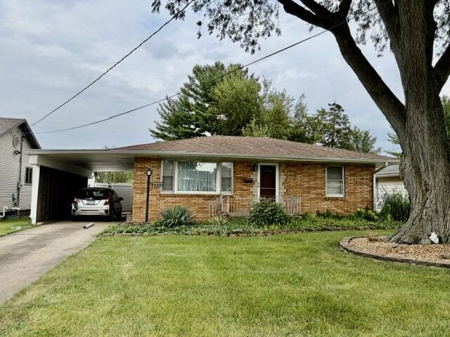 Property Photo: 2327 9th Street IL 61354