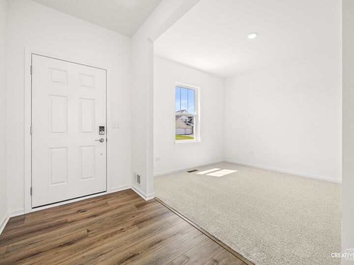 Property Photo: 385 Danforth Drive IL 60543