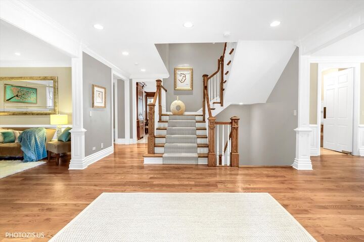 Property Photo:  427 W Walnut Street  IL 60521 