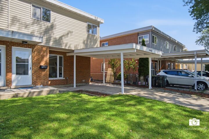 Property Photo:  9412 Noel Avenue  IL 60016 