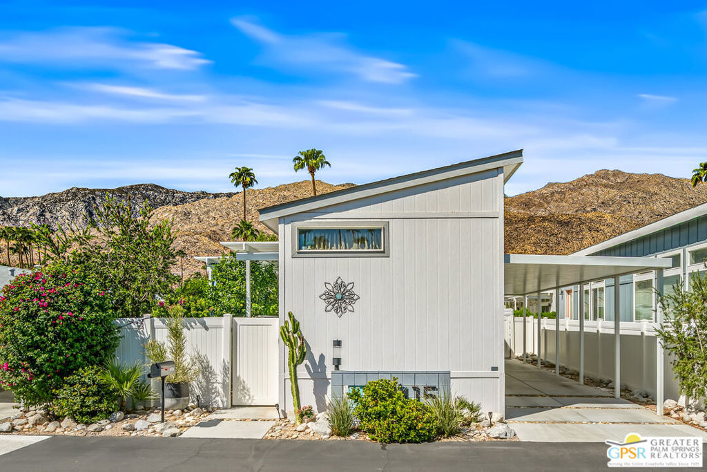 Property Photo:  415 Ginger Drive  CA 92264 