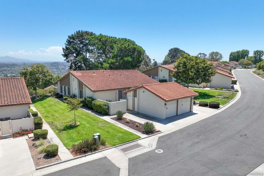 Property Photo: 1850 Forestdale CA 92024