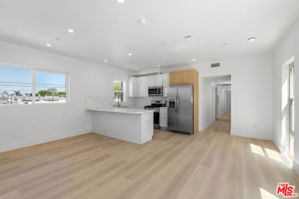 Property Photo:  10965 Calvert  CA 91606 