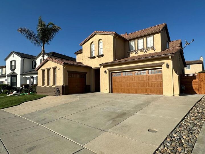 Property Photo:  1221 Modena Street  CA 93905 