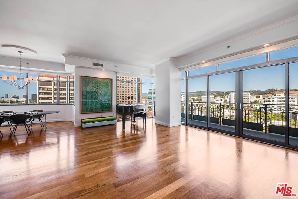 Property Photo:  10800 Wilshire Boulevard 1101  CA 90024 