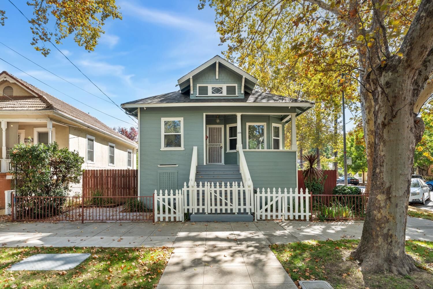 Property Photo: 2131 3rd Street CA 95818