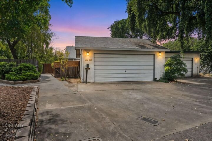 Property Photo:  2022 E 8th Street  CA 95618 