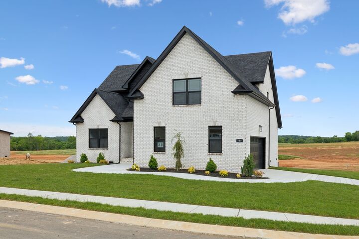 Property Photo: 550 Foxglove Ln TN 37043