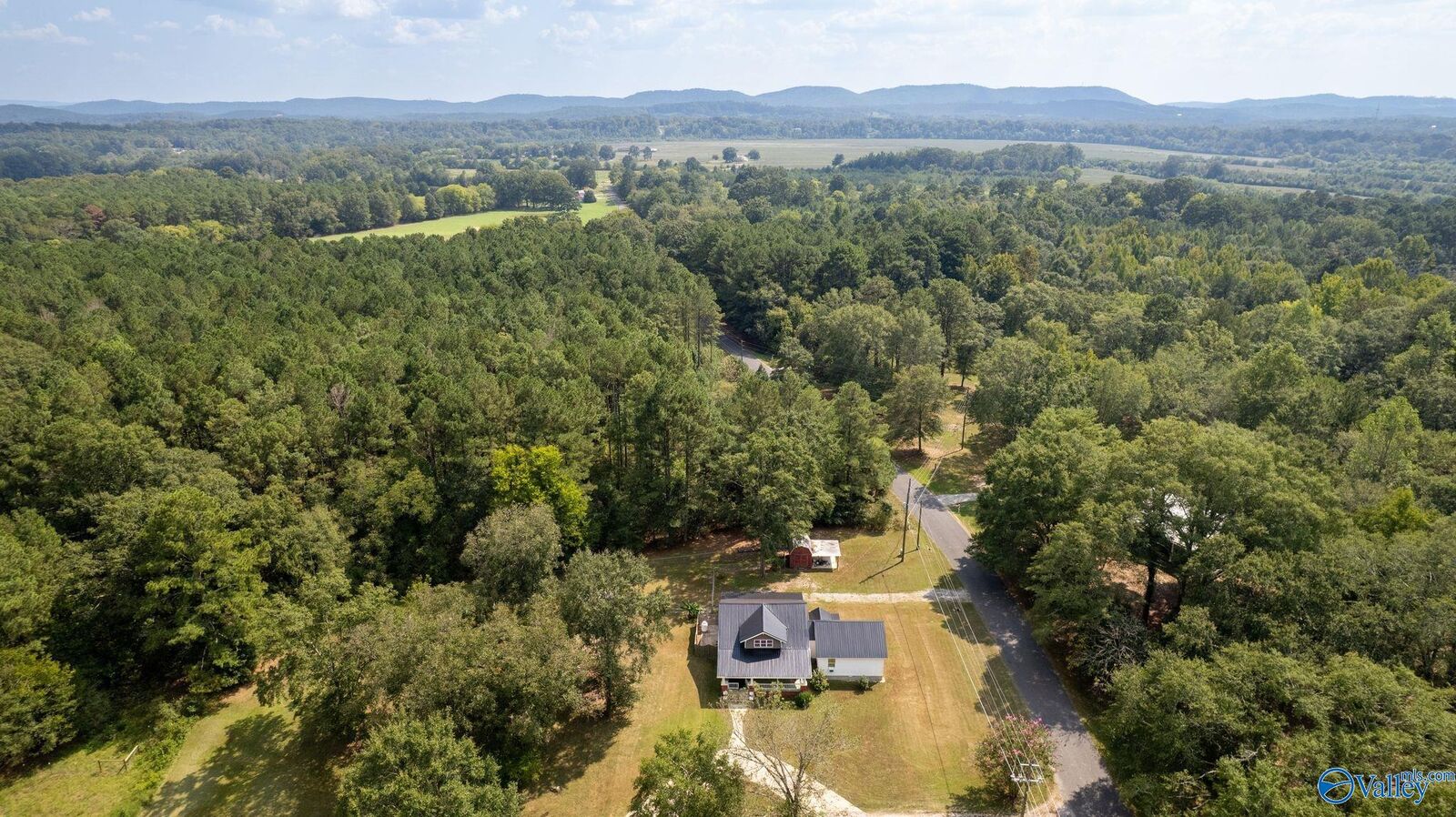 Property Photo:  18 Jones Road  AL 35901 