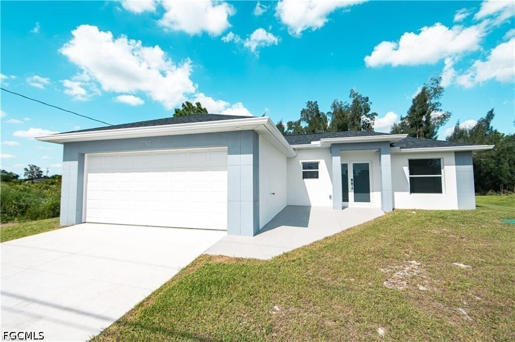 Property Photo:  2712 46th Street SW  FL 33976 