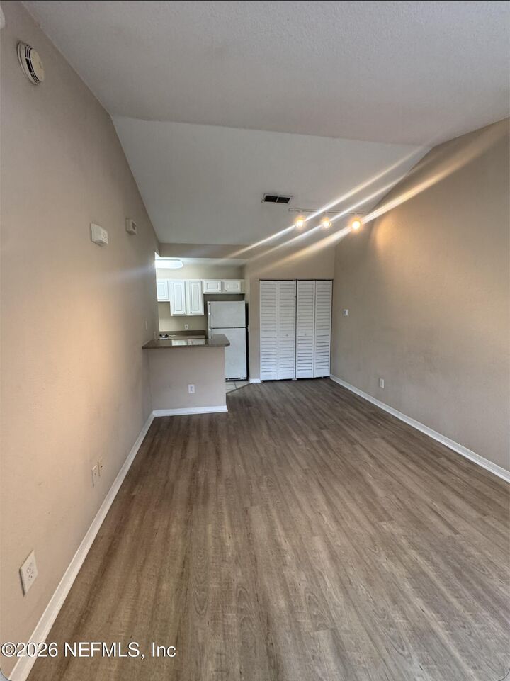 Property Photo: 13703 Richmond Park Drive N 3310 FL 32224