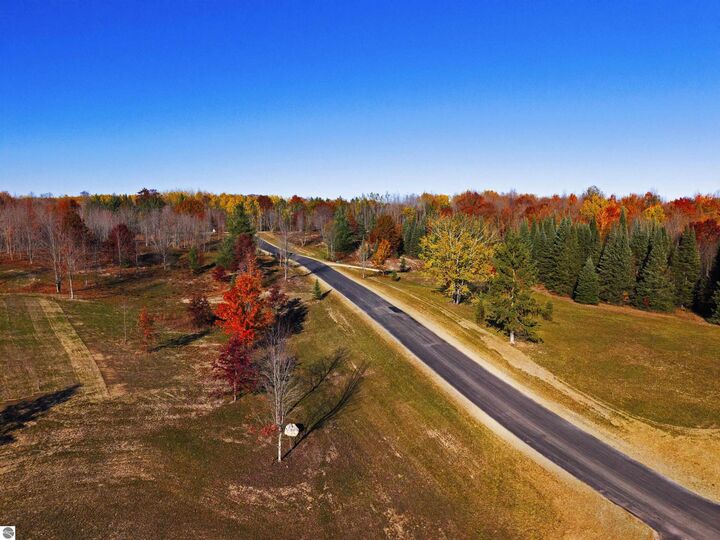 Property Photo:  5803 SW Old Oak Trail  MI 49633 